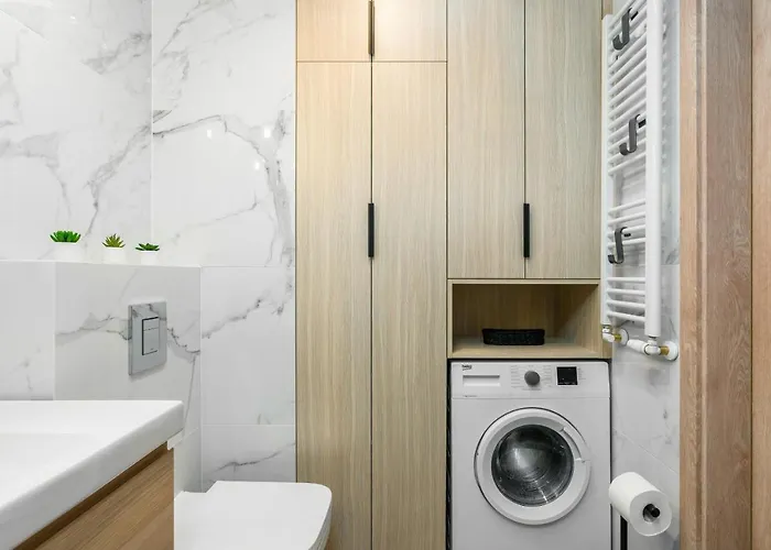 Premium Airport By Renters شقة