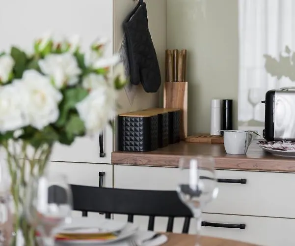 Premium Airport By Renters شقة