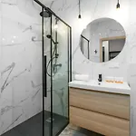Premium Airport By Renters Apartment