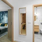 Premium Airport By Renters * Poznań